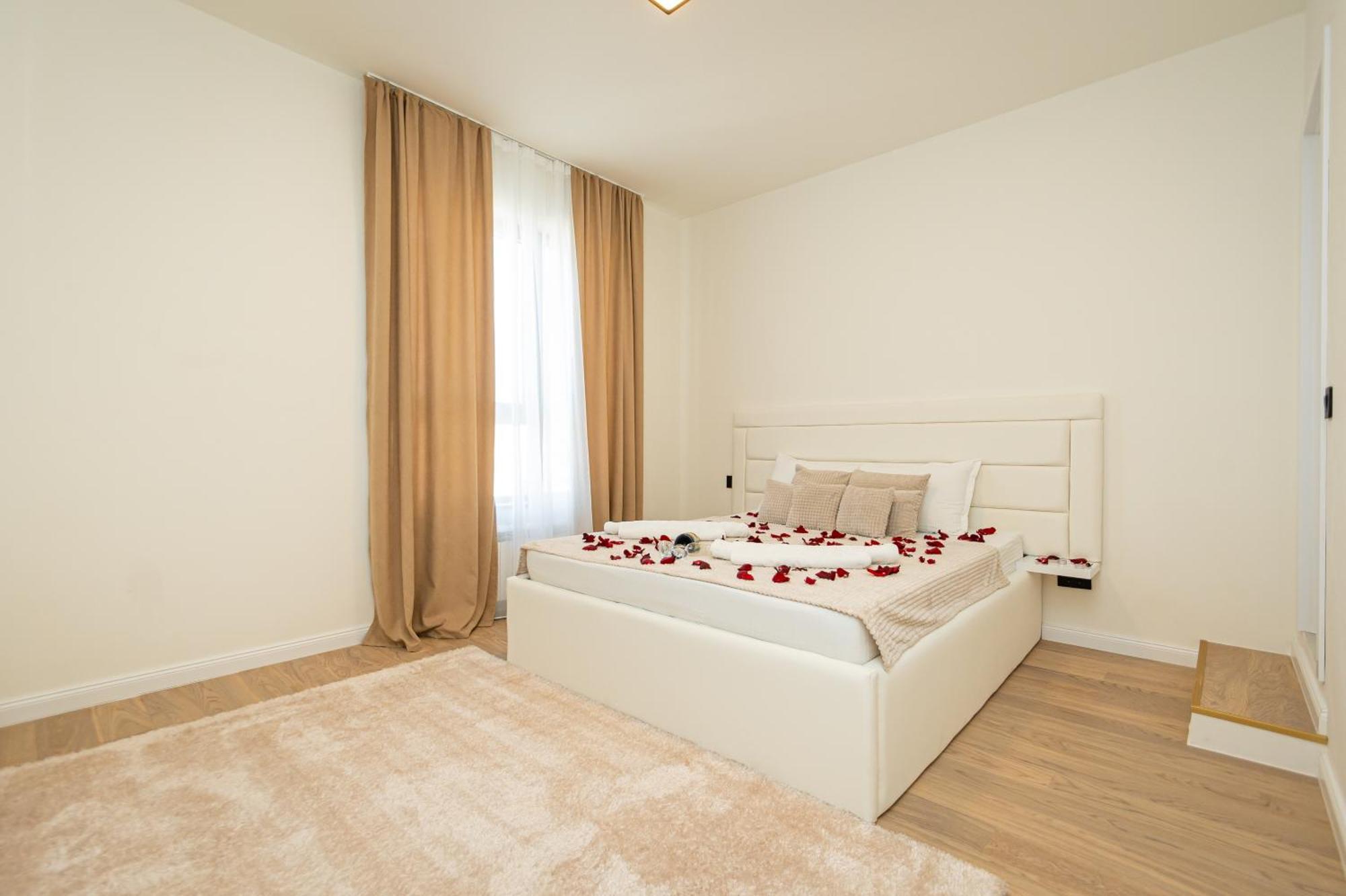Sinfonia Lux 1205-1 Daire Sajmiste Dış mekan fotoğraf